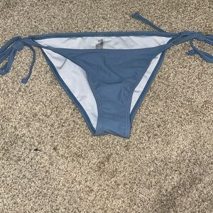 blue bathing suit bottoms never warn before